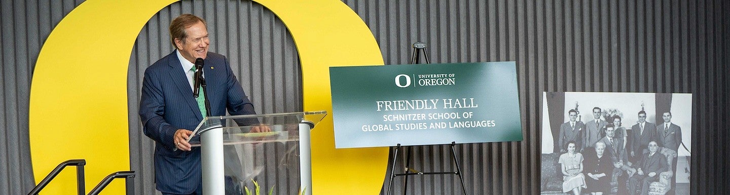 Jordan Schnitzer speaks in front of the O