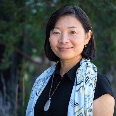 Lien Fan Shen Headshot