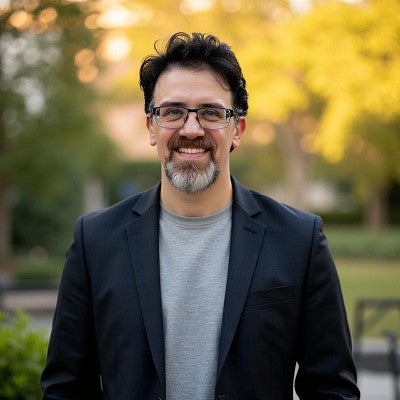 Michel Estefan Headshot