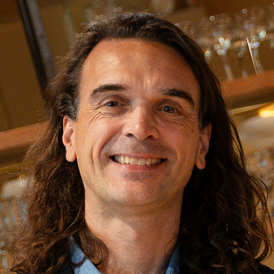 Sebastian Faber Headshot